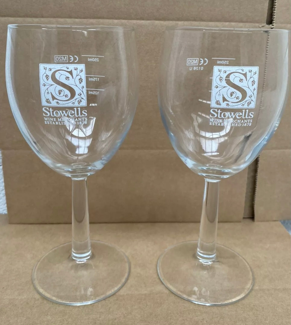 Stowells wine glass (with measurements)