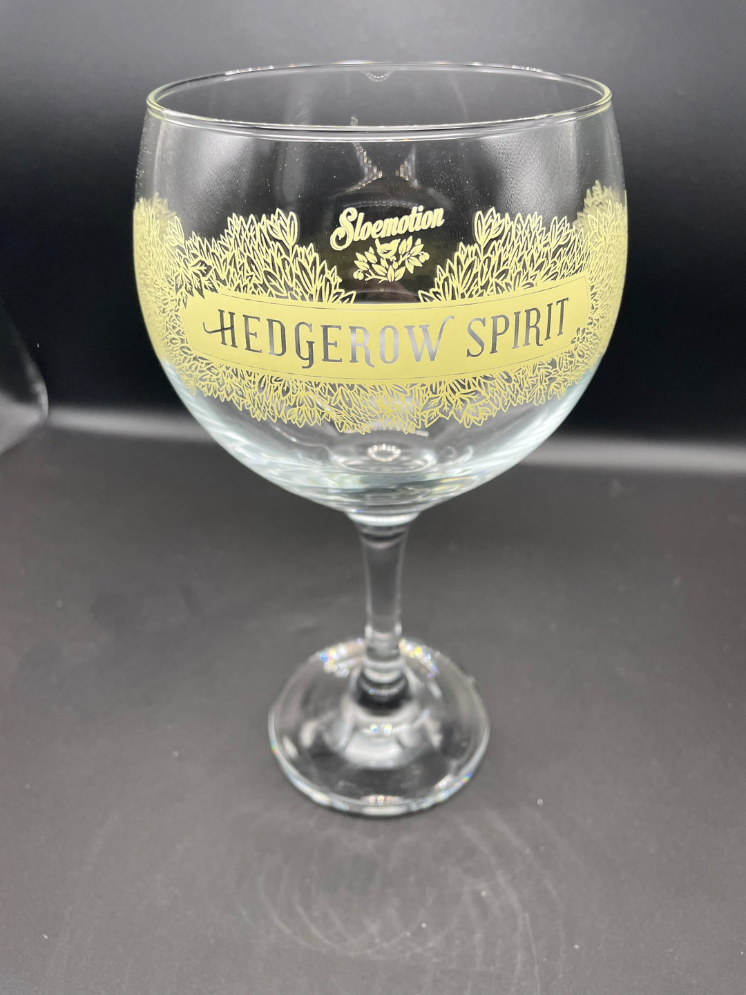 Hedgerow large balloon gin glass