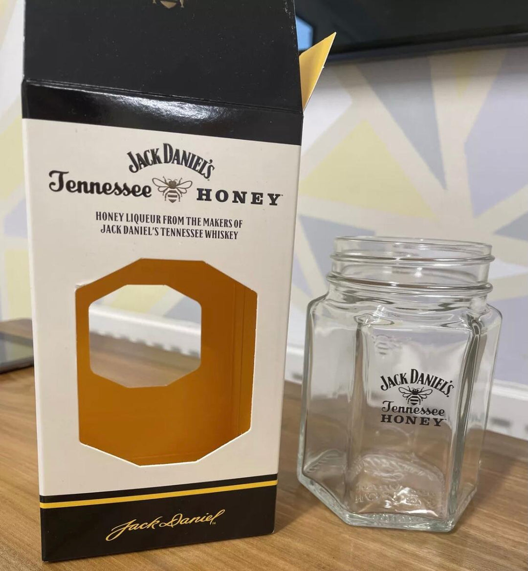JACK DANIELS TENNESSEE HONEY HEXAGON MASON JARS IN A GIFT BOX