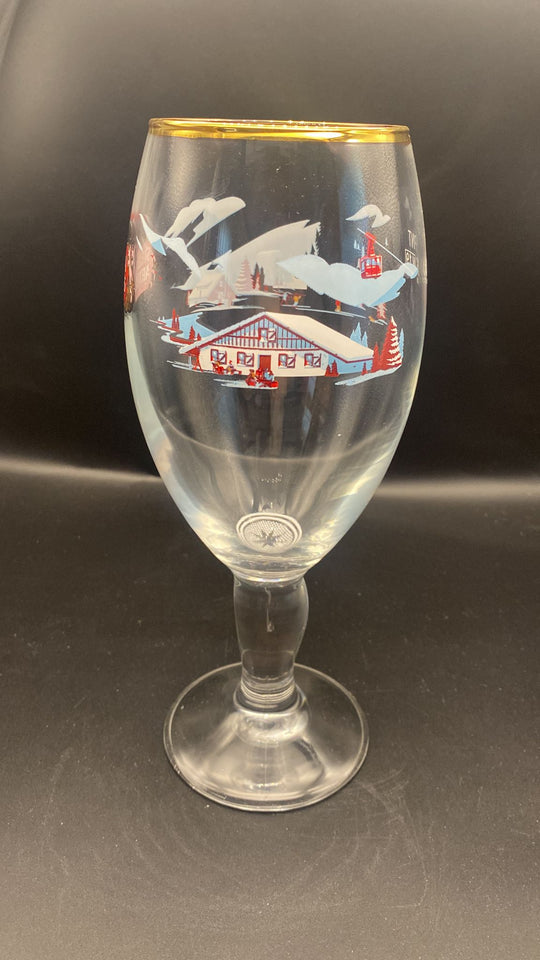Stella Artois Pint Glass - 20oz Christmas Edition