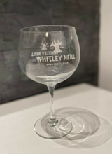 Load image into Gallery viewer, WHITLEY NEIL LARGE GIN BALLOON GLASS
